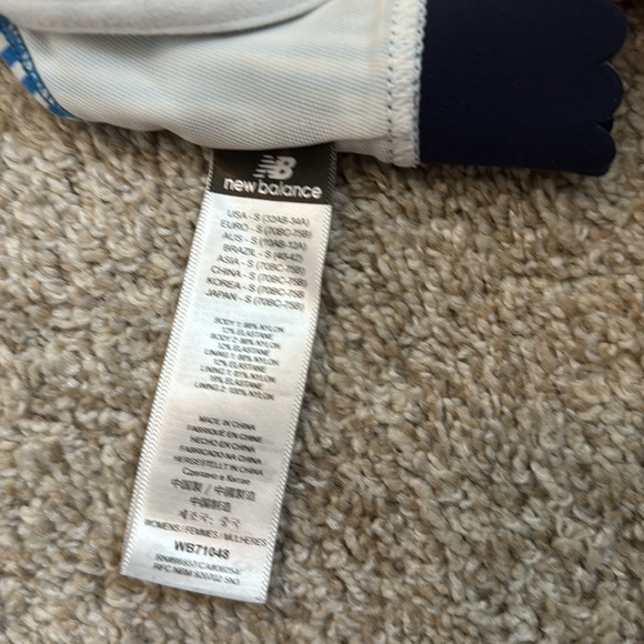 New Balance x J Crew Sports Bra - Picture 5 of 5